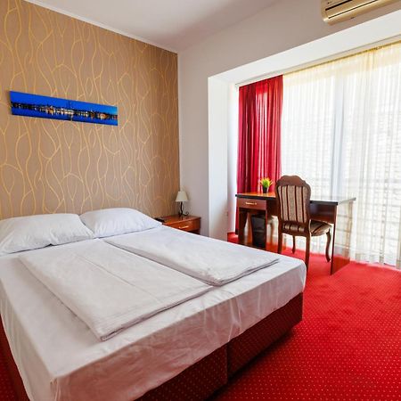 Pansion Strossmayer Osijek Extérieur photo